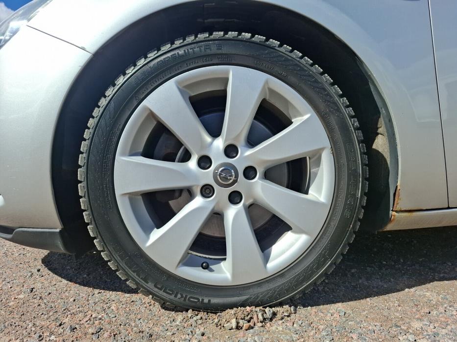OPEL Astra 2012