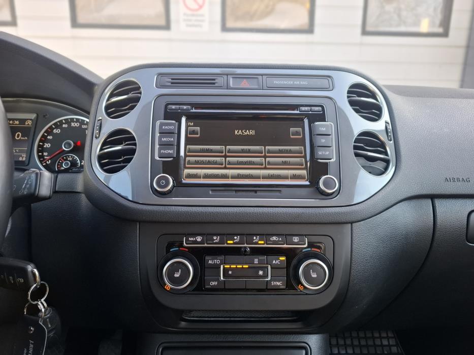 VOLKSWAGEN Tiguan 2014