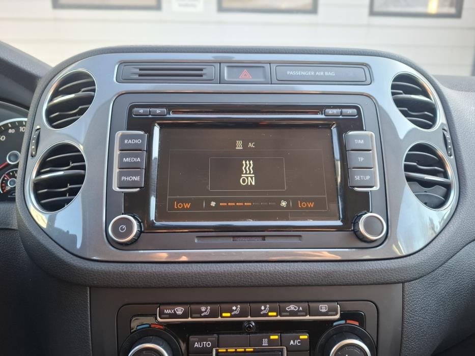 VOLKSWAGEN Tiguan 2014