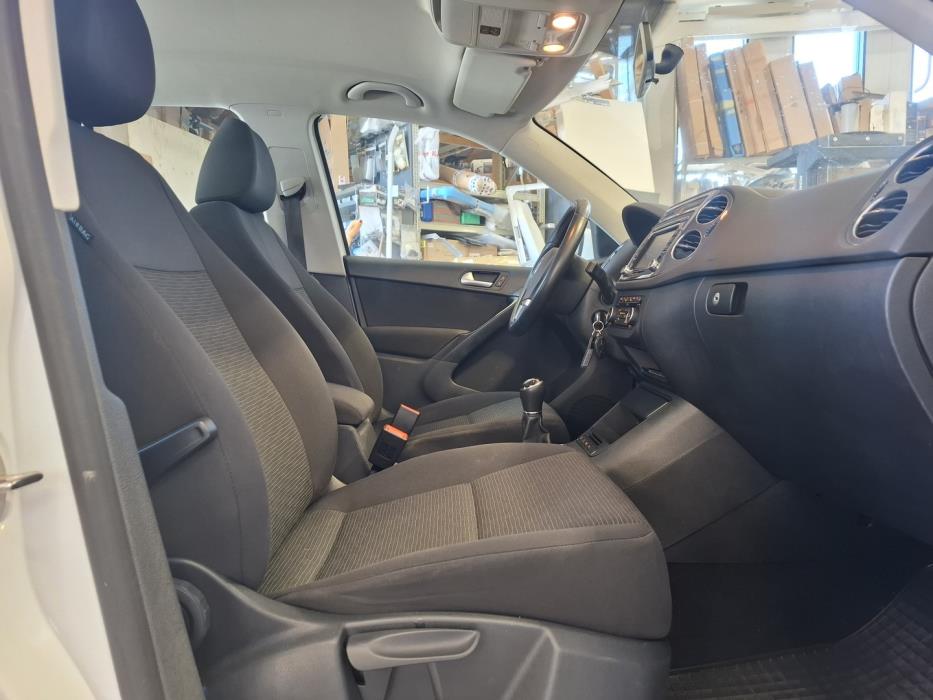 VOLKSWAGEN Tiguan 2014