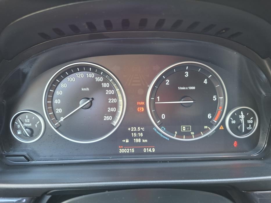 BMW 520 2013