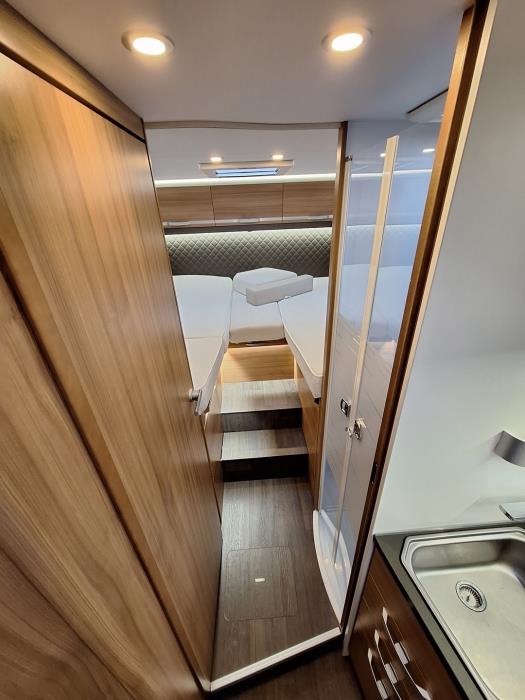 ADRIA Matrix Axess 670 SL 2020