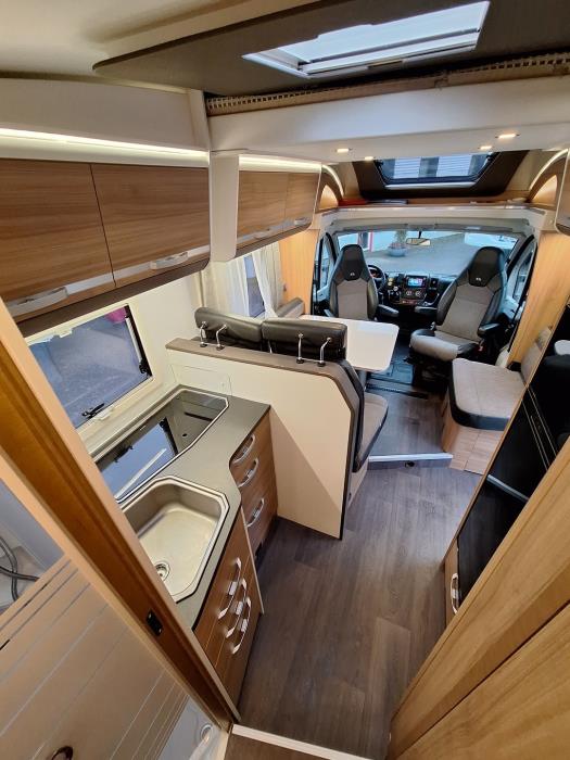 ADRIA Matrix Axess 670 SL 2020