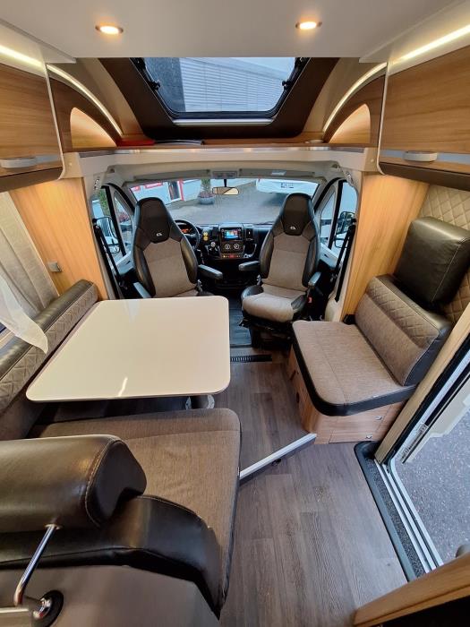 ADRIA Matrix Axess 670 SL 2020