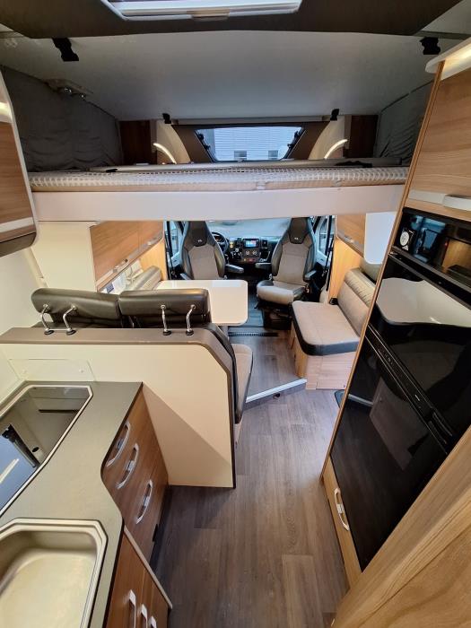 ADRIA Matrix Axess 670 SL 2020