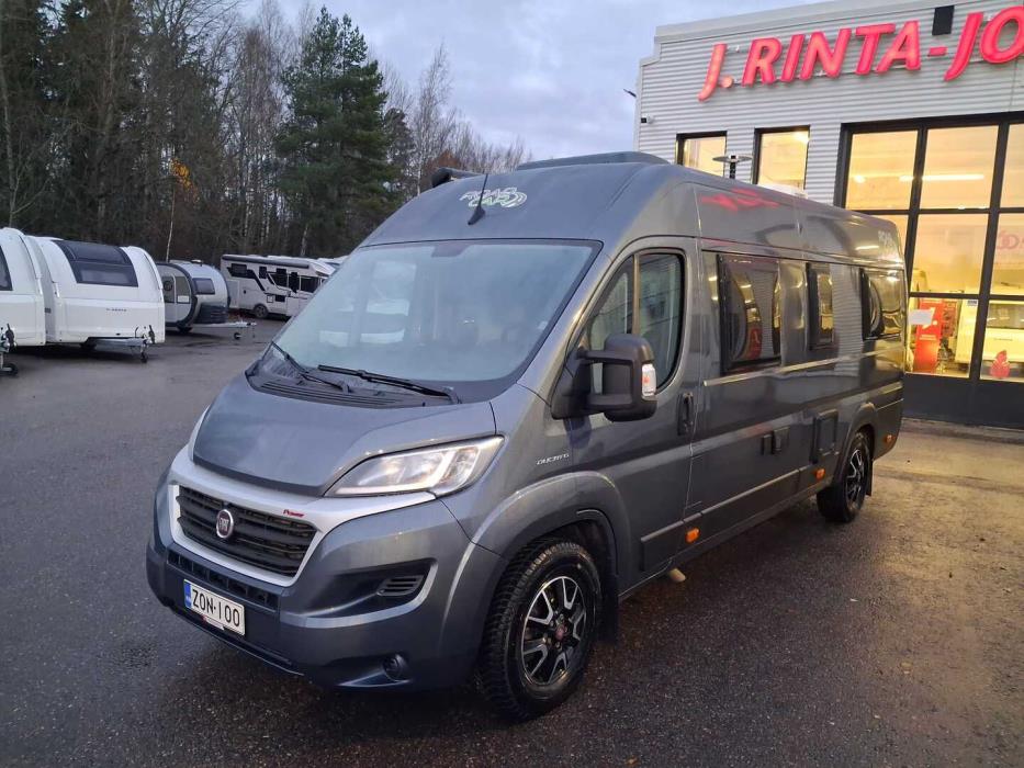 PÖSSL ROADCAR VAN R 640 2022