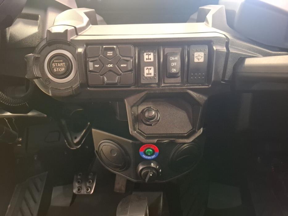 CAN-AM MAVERICK 2023