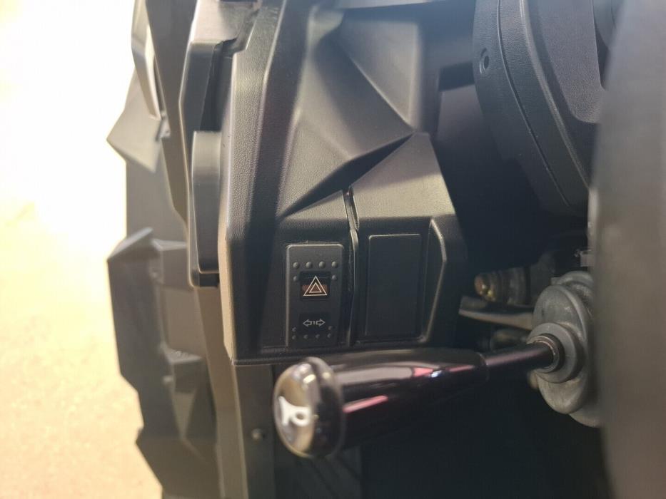 CAN-AM MAVERICK 2023