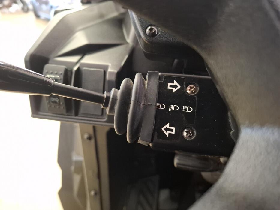 CAN-AM MAVERICK 2023