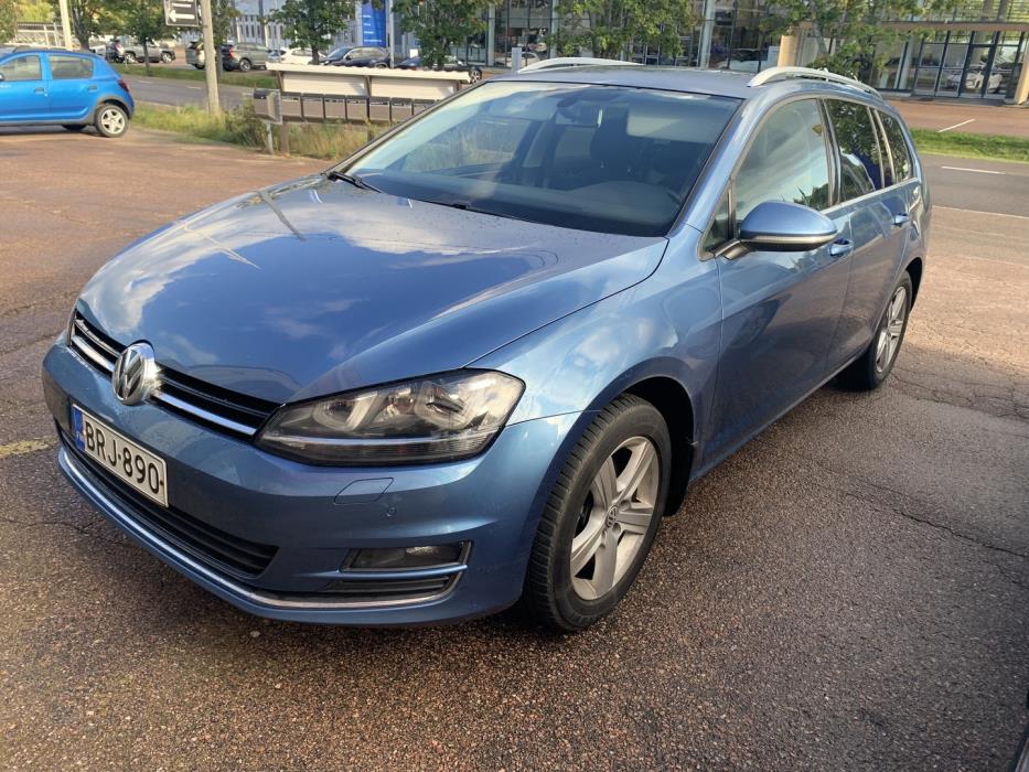 VOLKSWAGEN Golf 2014