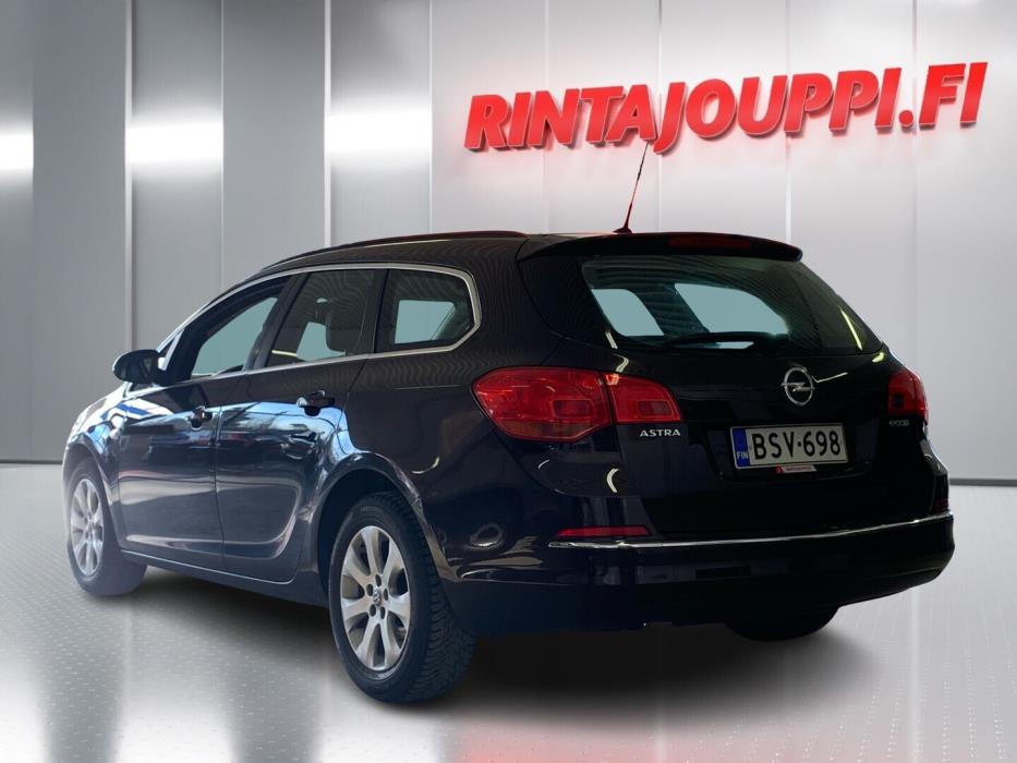 OPEL Astra 2015