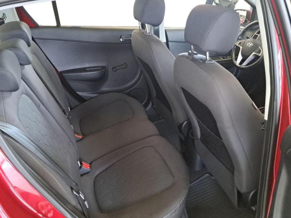 HYUNDAI i20 2009