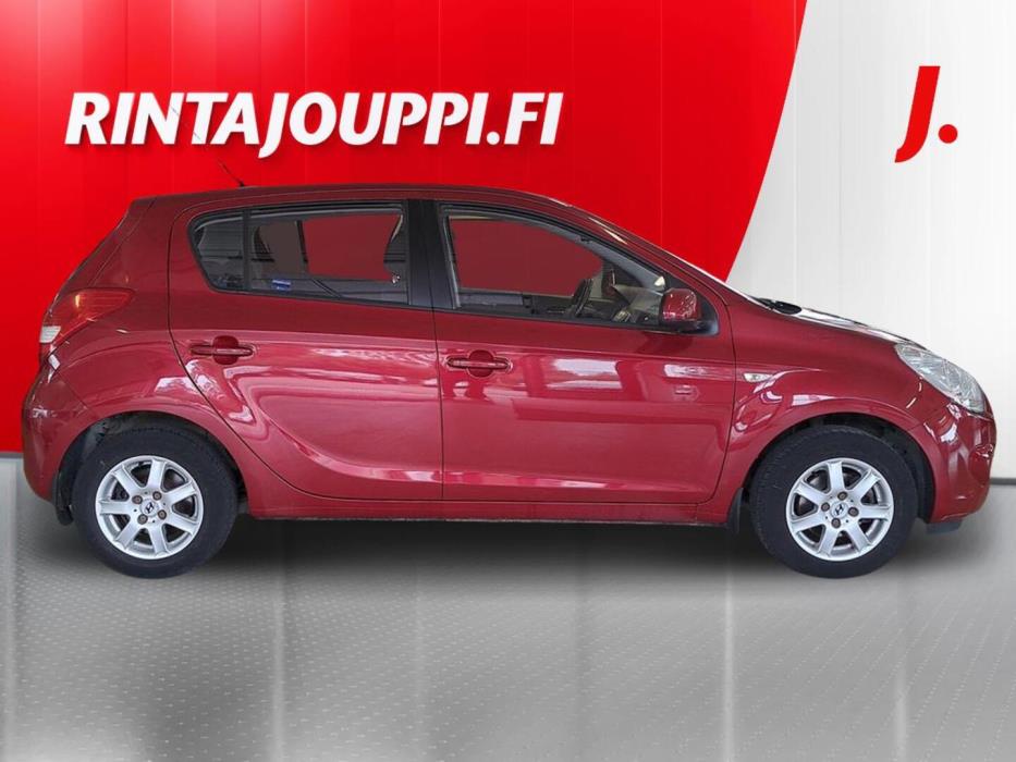 HYUNDAI i20 2009