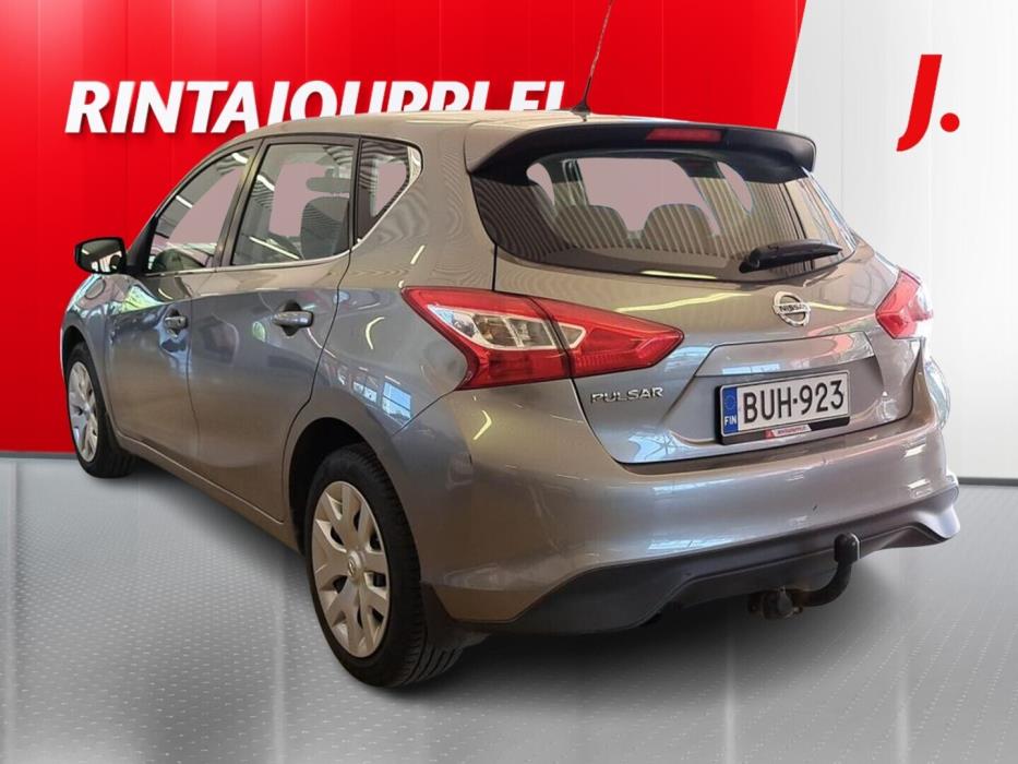 NISSAN Pulsar 2015