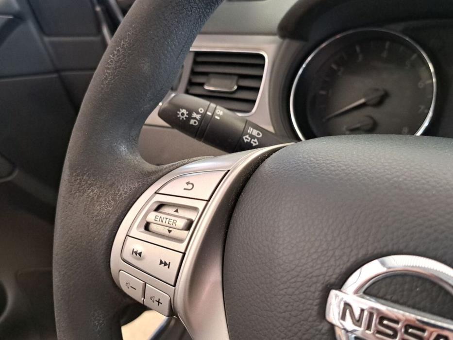 NISSAN Pulsar 2015