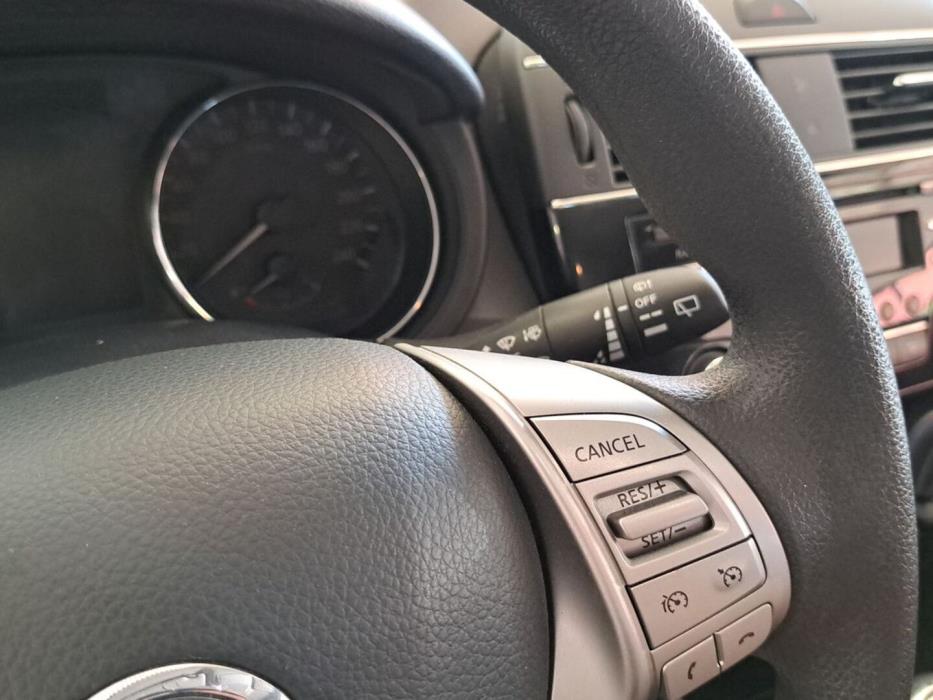 NISSAN Pulsar 2015