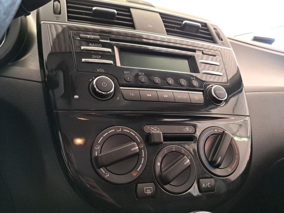 NISSAN Pulsar 2015