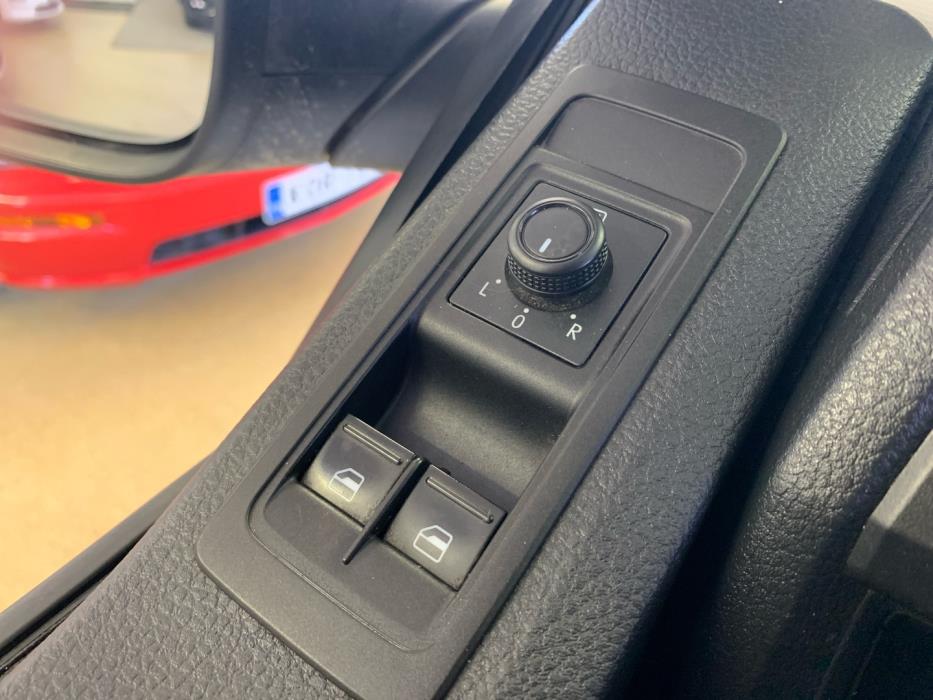 VOLKSWAGEN Transporter 2019