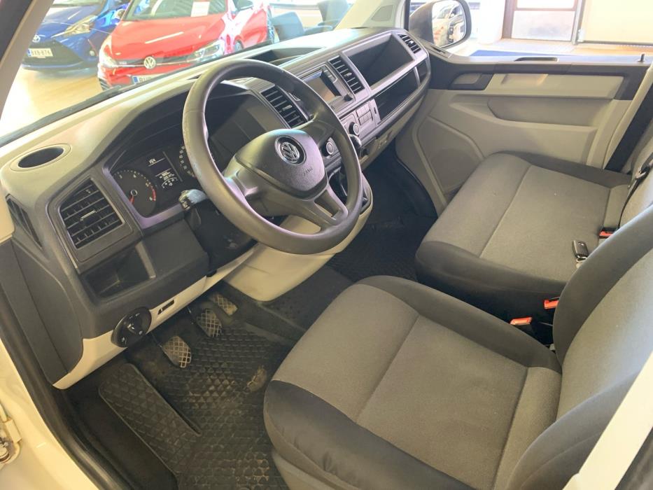 VOLKSWAGEN Transporter 2019