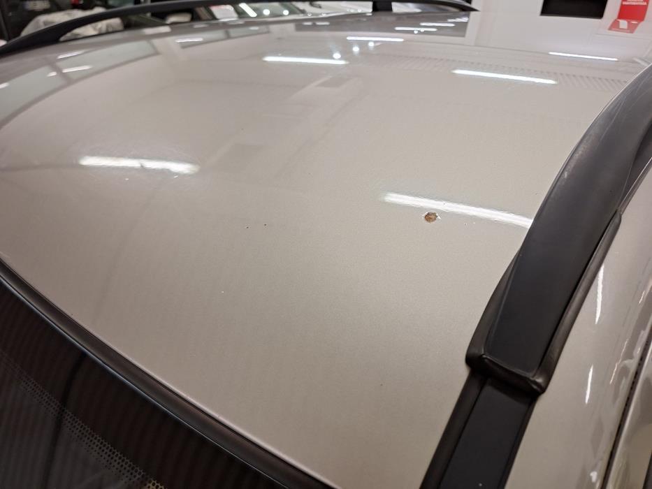 MERCEDES-BENZ E 2004