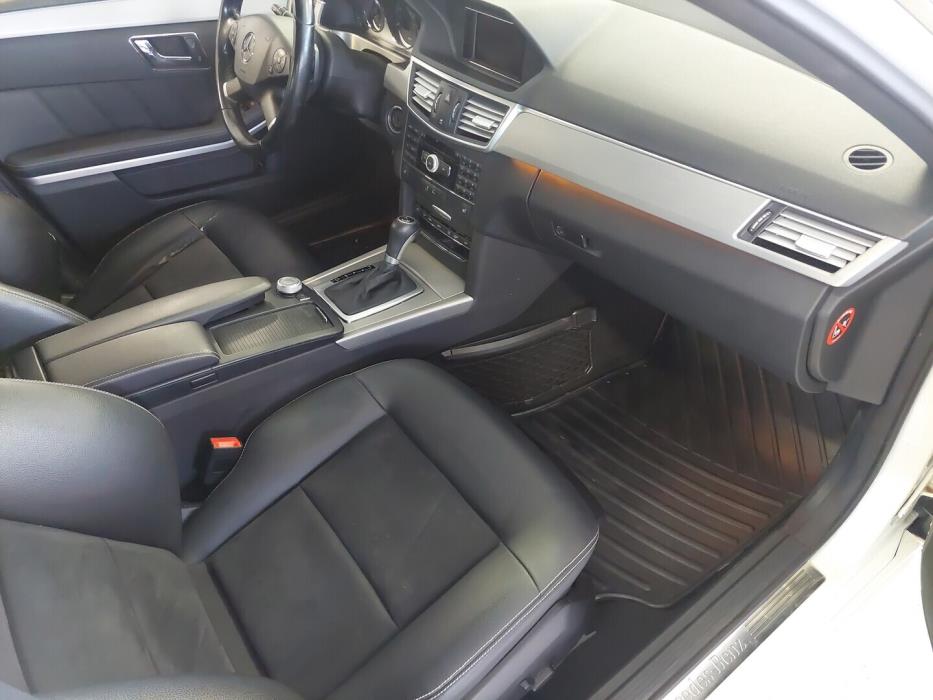 MERCEDES-BENZ E 2009