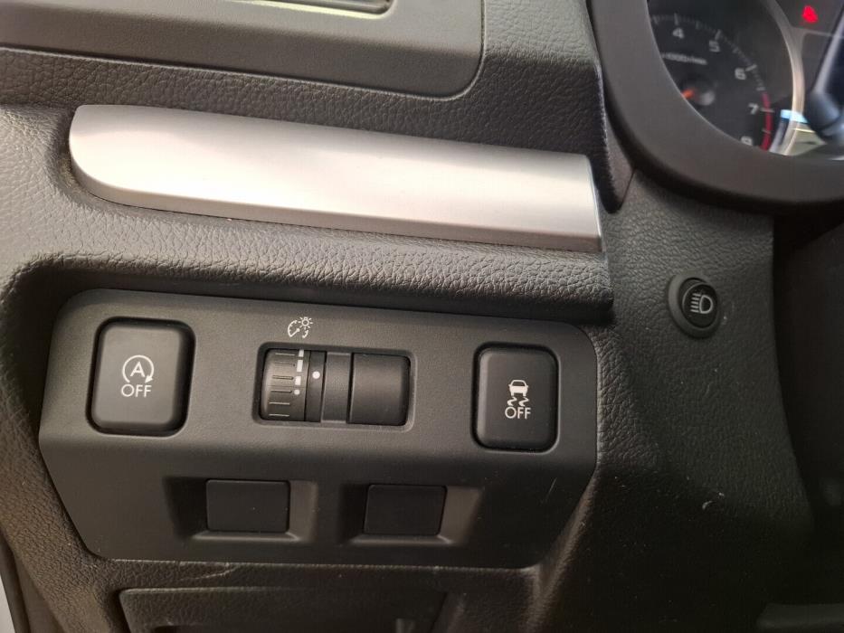 SUBARU XV 2013