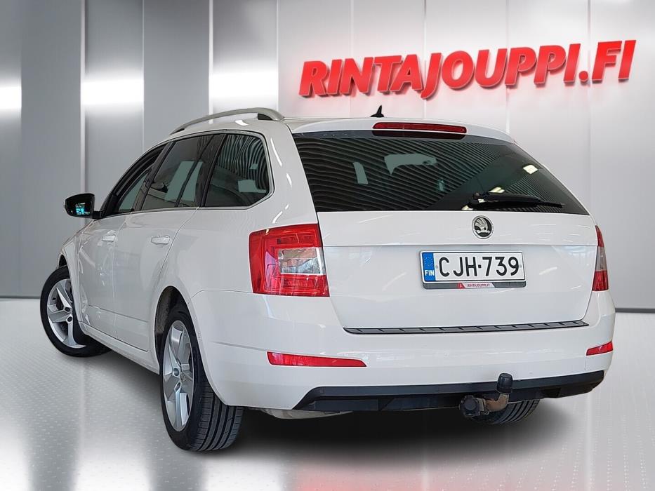 SKODA Octavia 2014