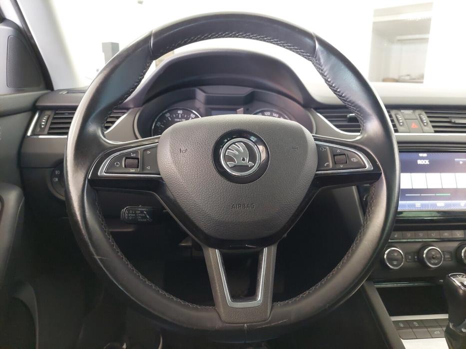 SKODA Octavia 2014