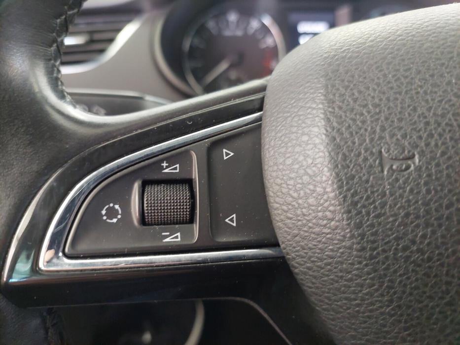 SKODA Octavia 2014