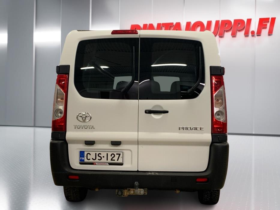TOYOTA Proace 2015