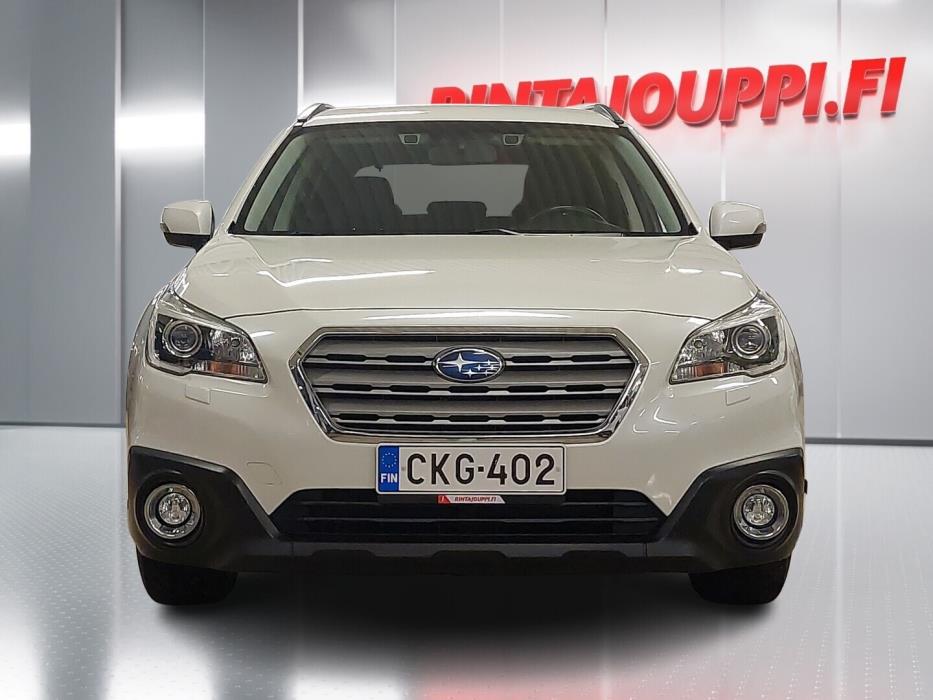 SUBARU Outback 2016