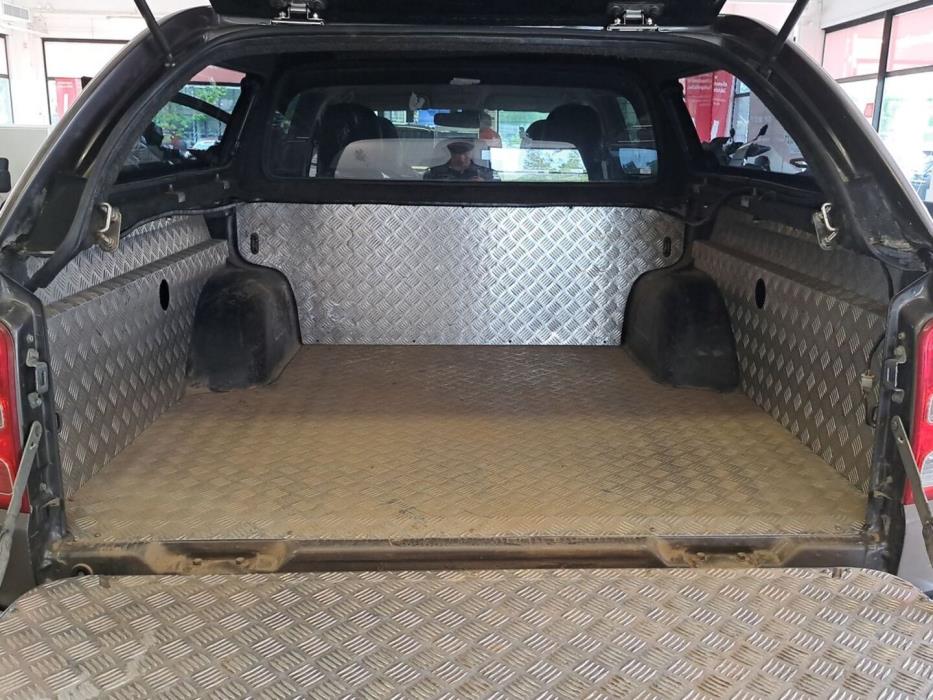 MITSUBISHI L200 2015