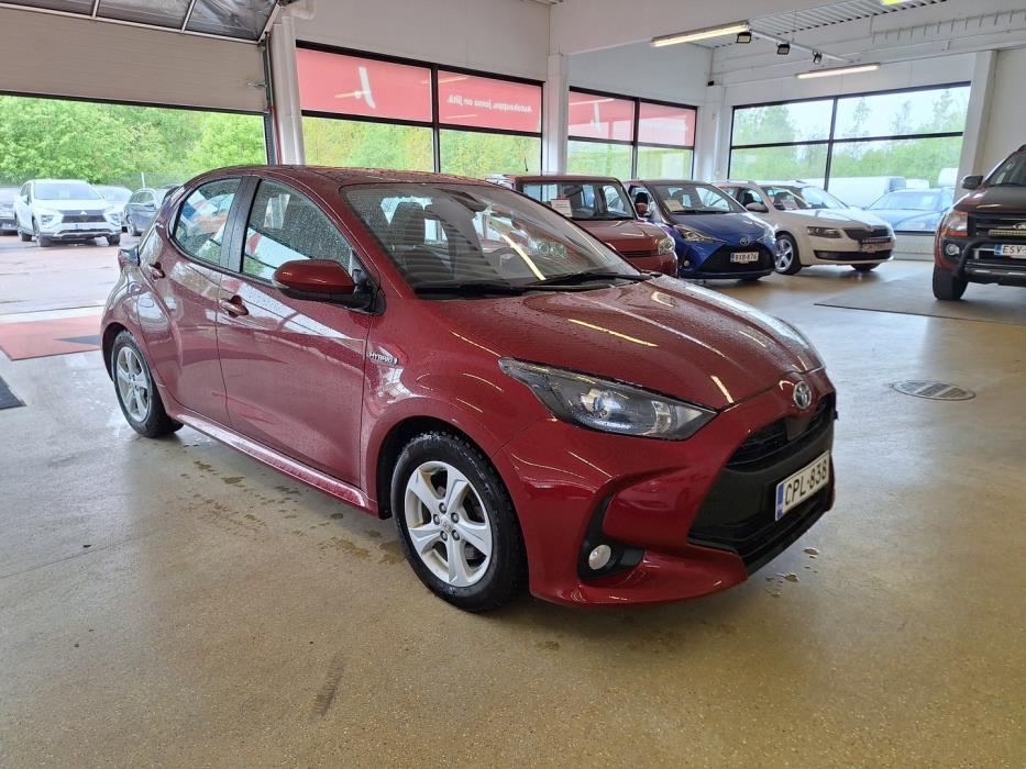 TOYOTA Yaris 2021