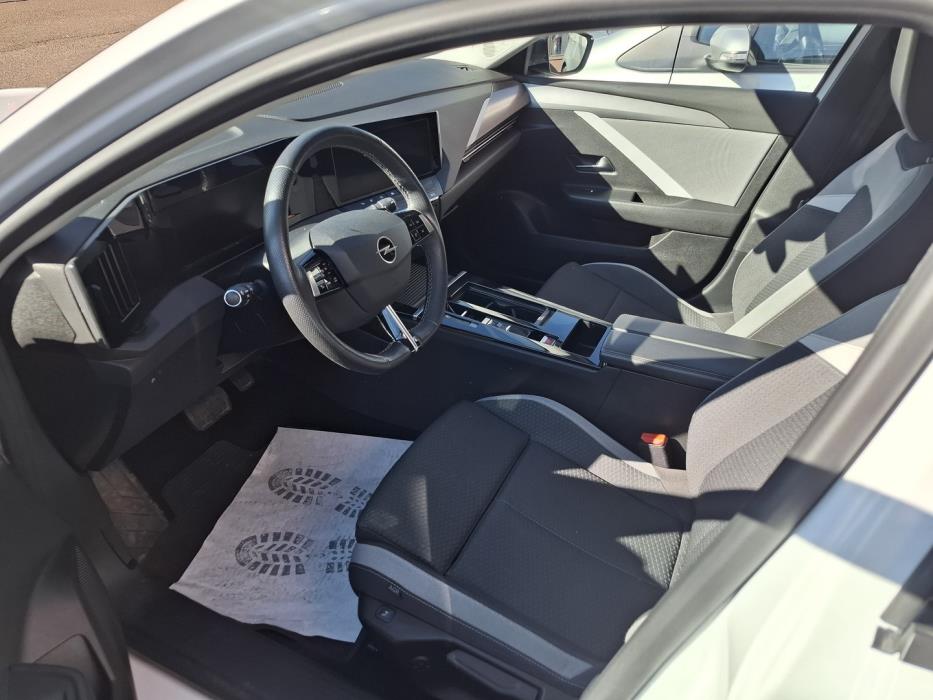 OPEL Astra 2024