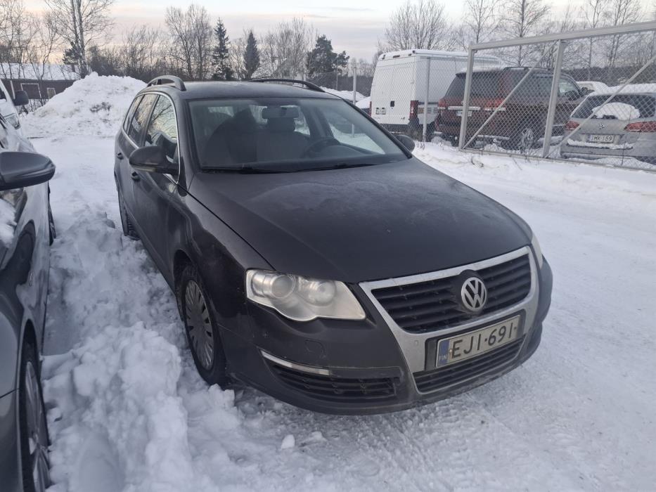 VOLKSWAGEN Passat 2009