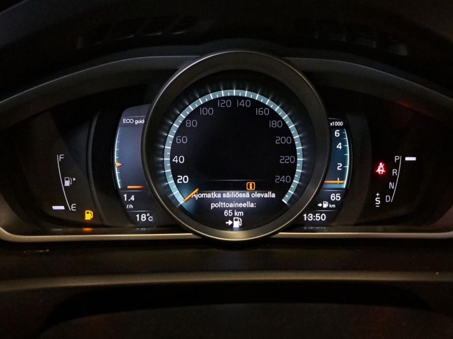 VOLVO V40 Cross Country 2017