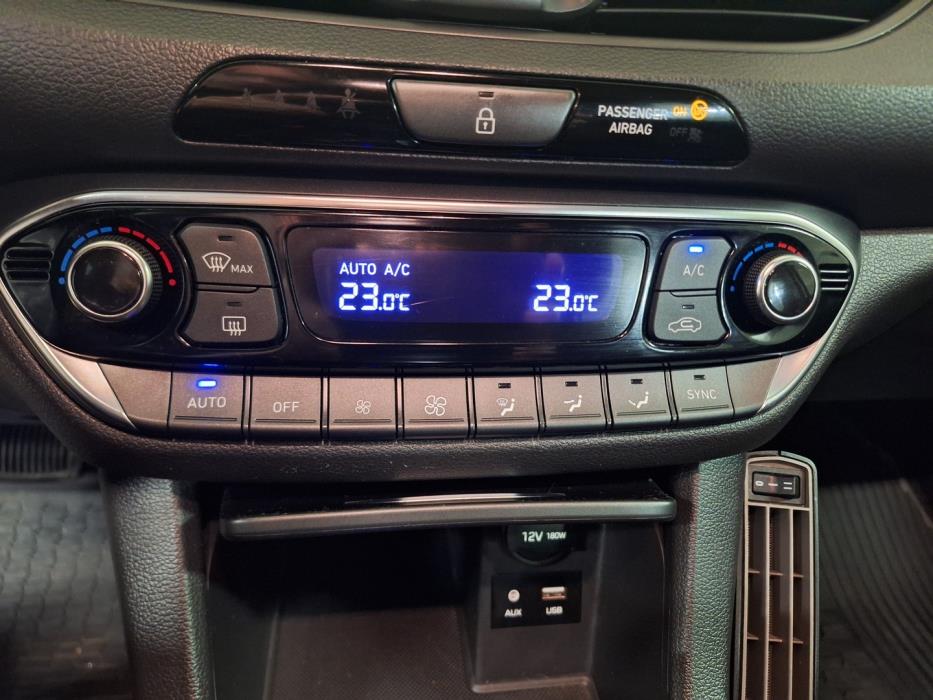 HYUNDAI i30 Wagon 2018