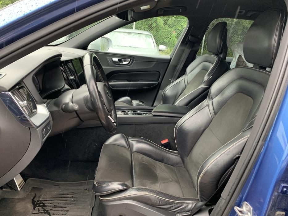 VOLVO XC60 2018