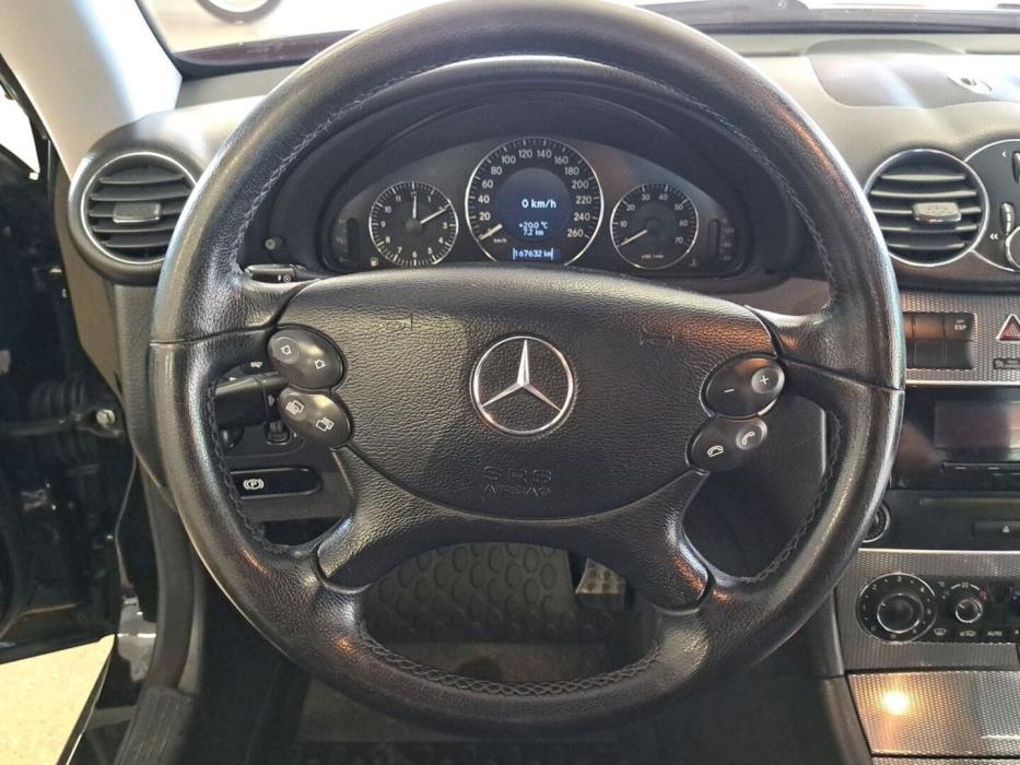 MERCEDES-BENZ CLK 2005