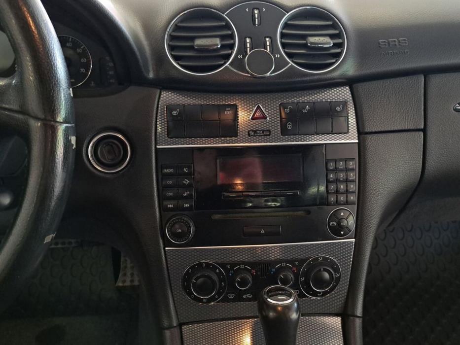 MERCEDES-BENZ CLK 2005