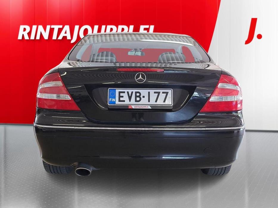 MERCEDES-BENZ CLK 2005