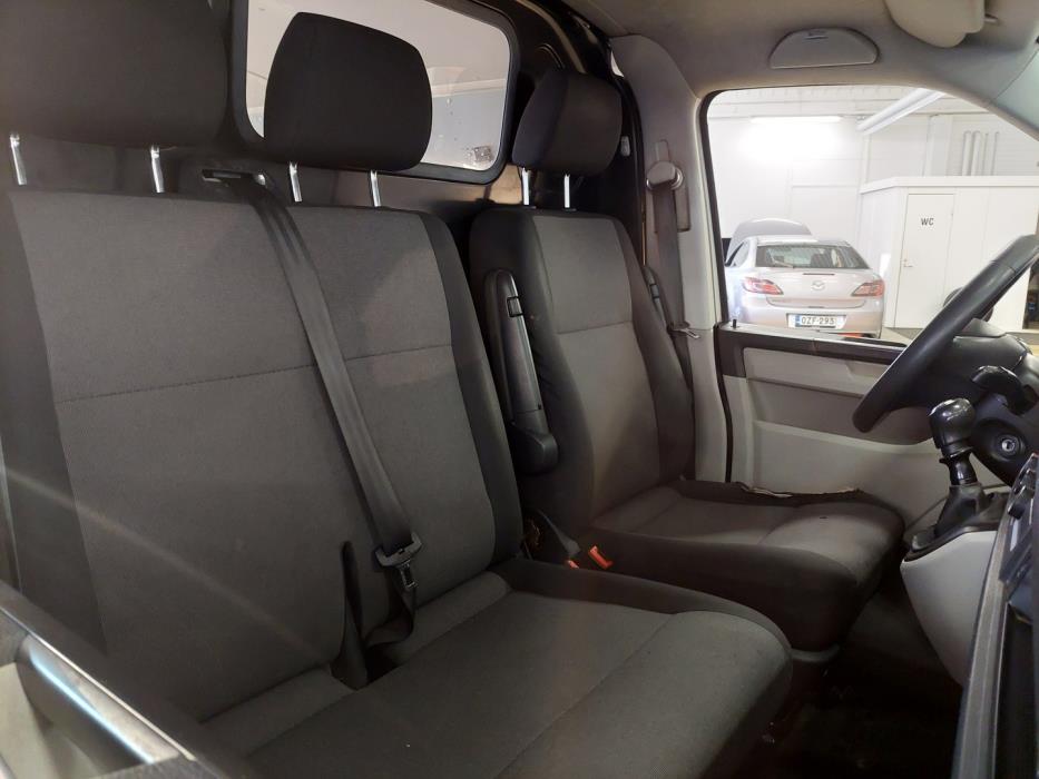 VOLKSWAGEN Transporter 2017