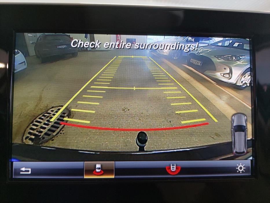 MERCEDES-BENZ C 2015