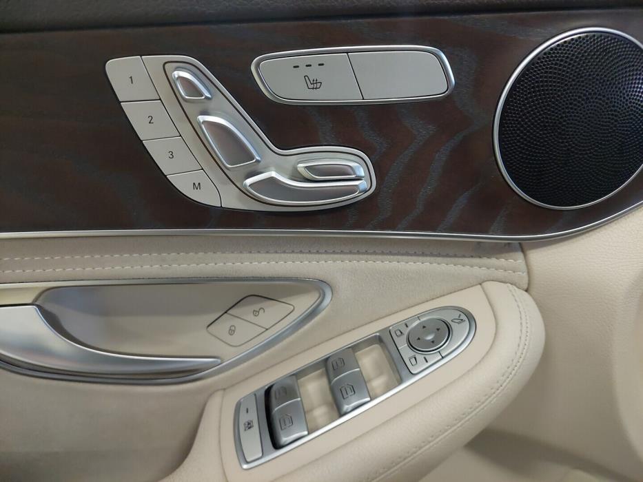 MERCEDES-BENZ C 2015