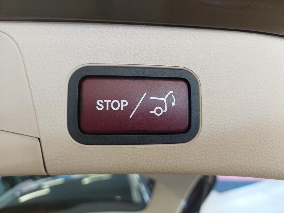 MERCEDES-BENZ C 2015