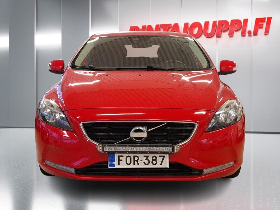 VOLVO V40 2014