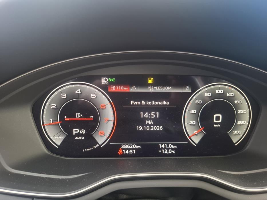 AUDI A4 2021