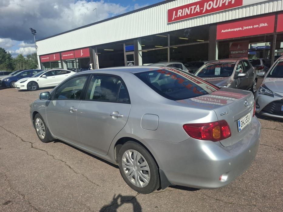TOYOTA Corolla 2007