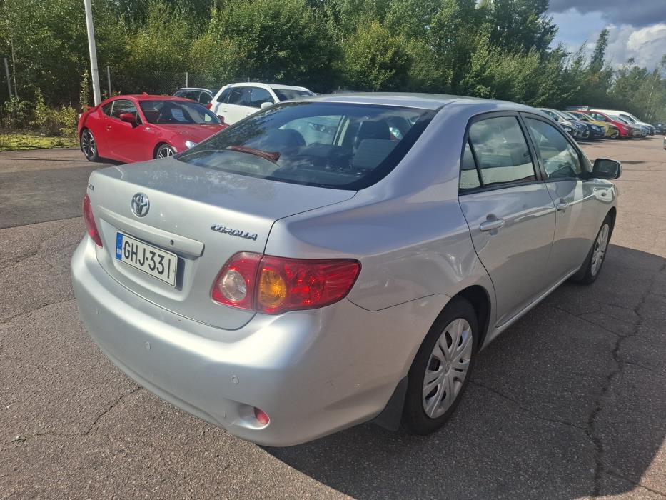 TOYOTA Corolla 2007