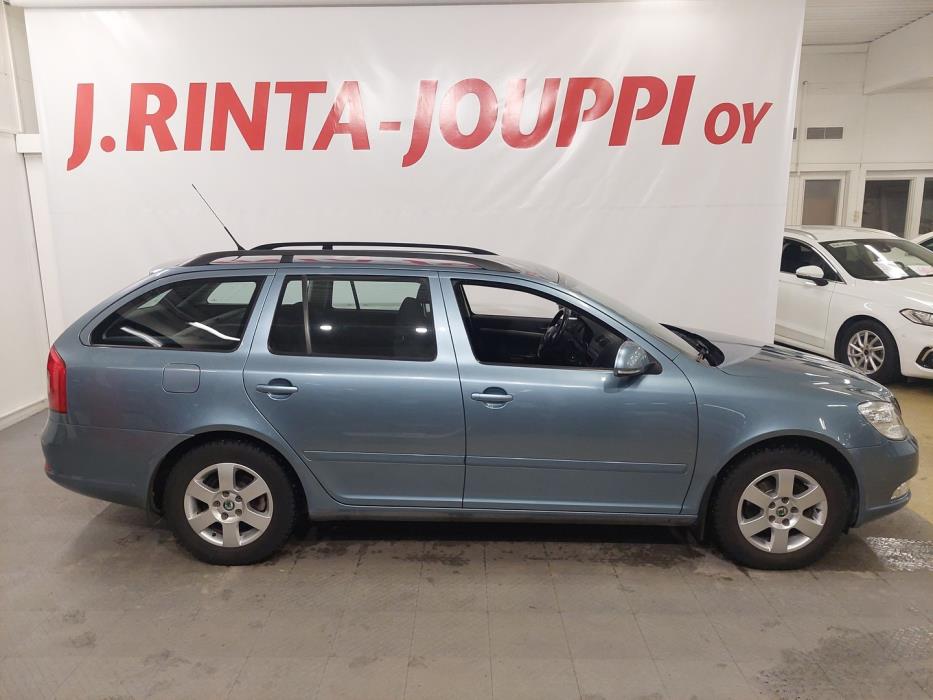 SKODA Octavia 2009